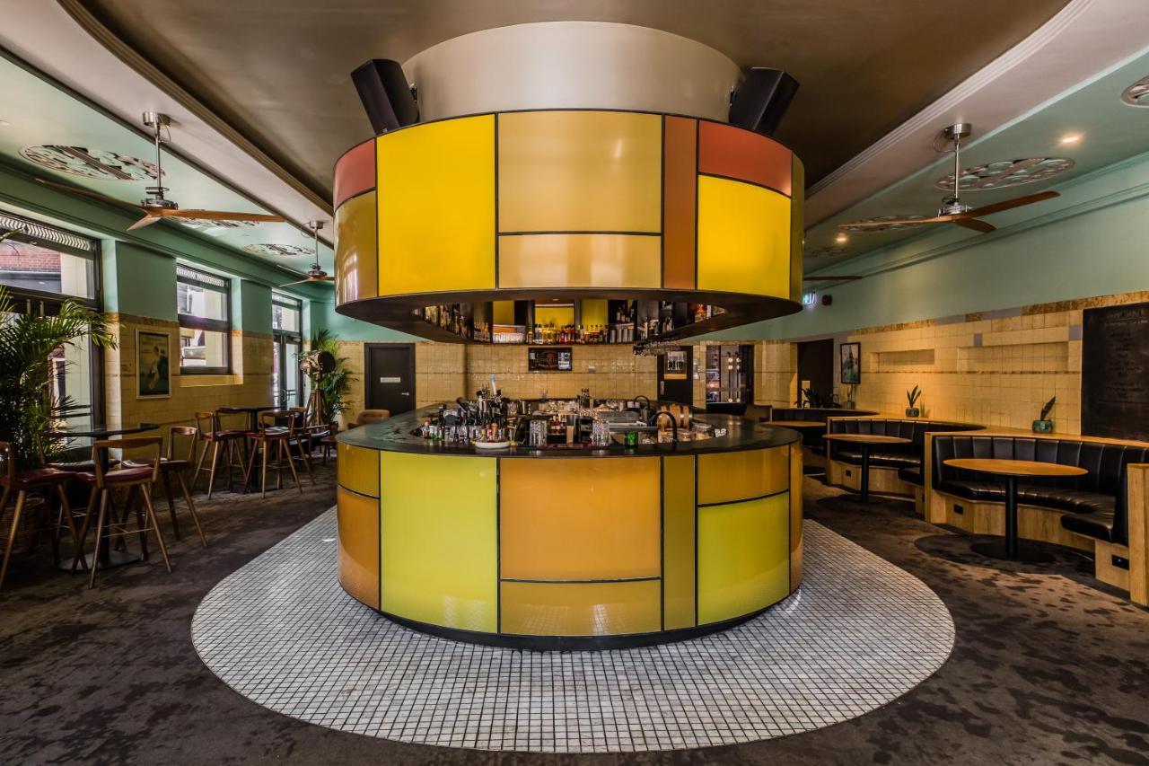 The Old Clare By Ode Hotels Sydney Zewnętrze zdjęcie The bar at the restaurant